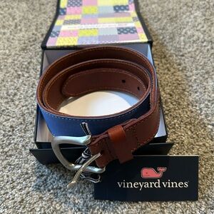 Vineyard vines belt